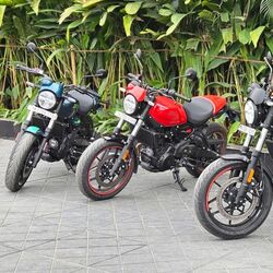 Royal Enfield has launched the 2026 Guerrilla 450 with updates and a new entry-level Apex trim 