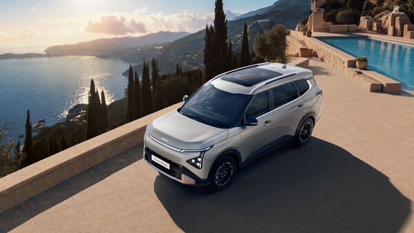 2026 Kia Carens Clavis