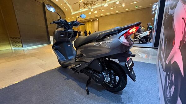 Suzuki Burgman Street