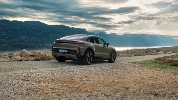 Porsche Cayenne Turbo Coupe Electric