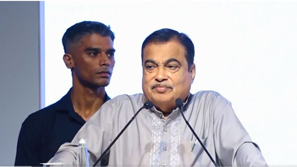 Nitin Gadkari Busworld 2026 Conclave