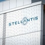 Stellantis and China’s Dongfeng have announced a new joint venture focused on manufacturing electric vehicles in Europe. The partnership will see Dongfeng’s Voyah EVs produced at Stellantis’ Rennes facility in France as both companies look to expand their presence in the growing European EV market. (AFP)