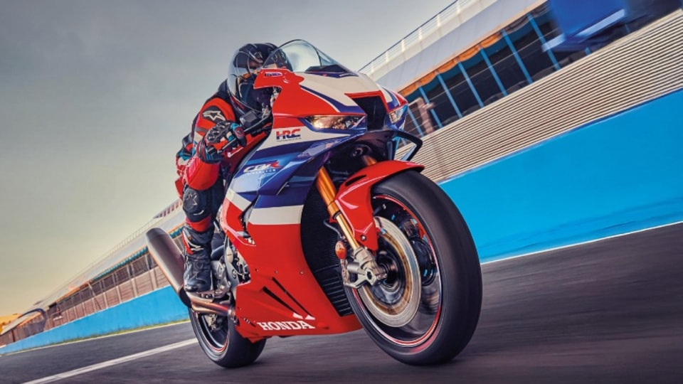 Honda CBR1000RR-R Fireblade SP 