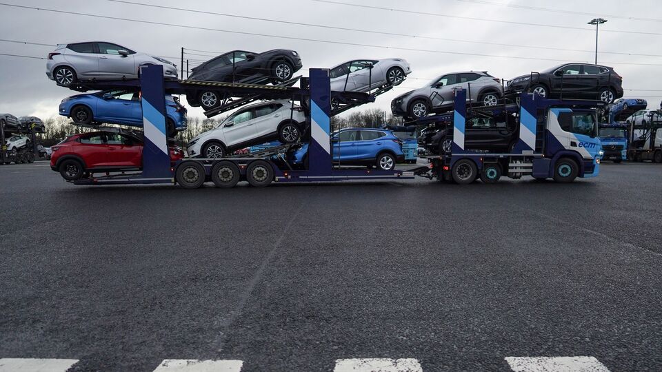 cars transporting