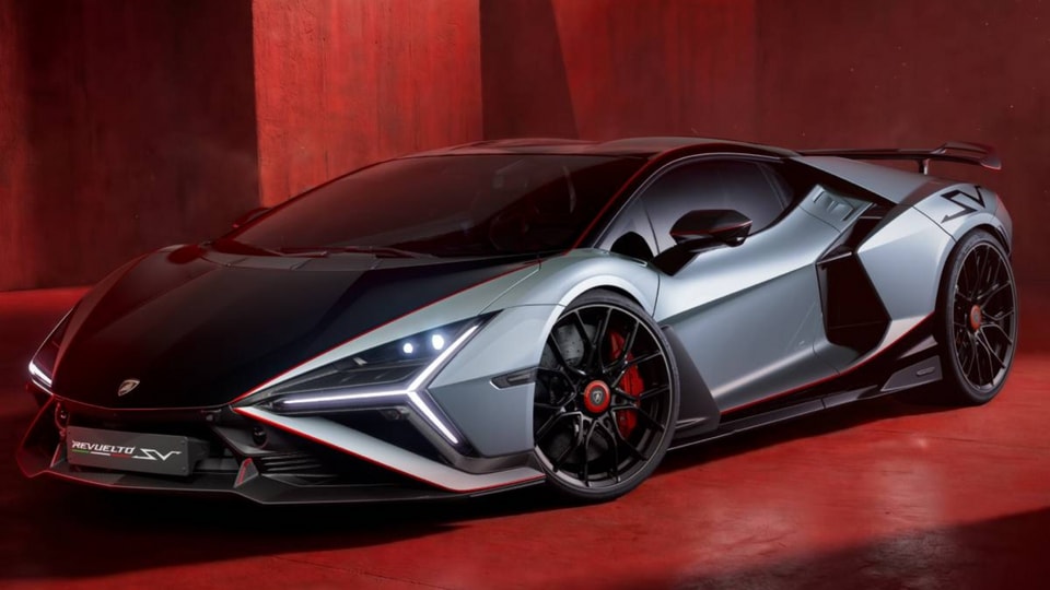 Lamborghini Revuelto SV