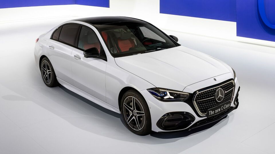 2027 Mercedes-Benz C-Class Image