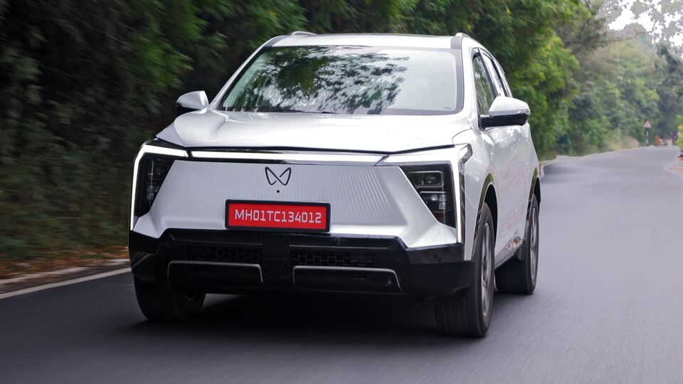 Mahindra XEV 9S Image