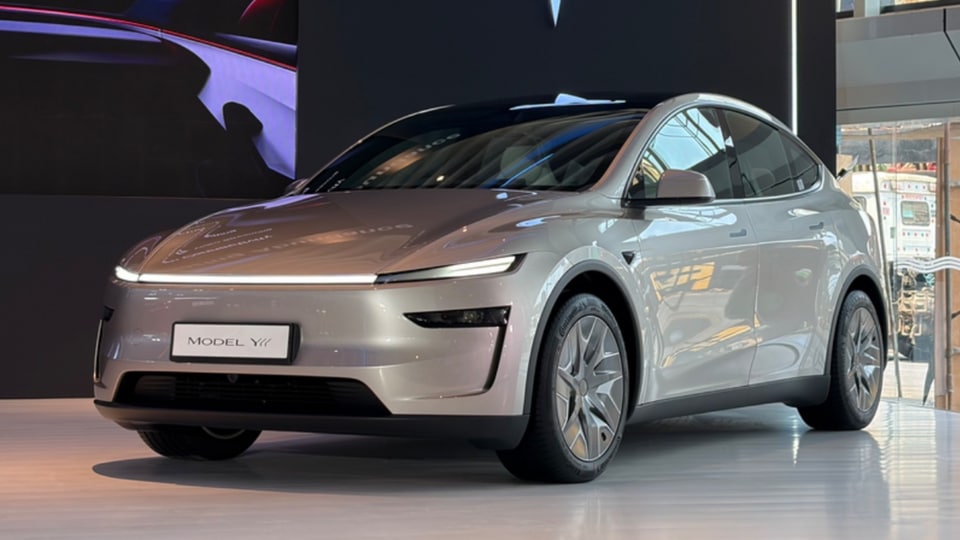 Tesla Model Y L
