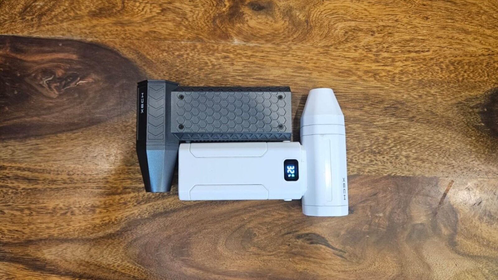 Xech X-Jet and X-Jet Neo Review: Do cordless air blowers work on cars?