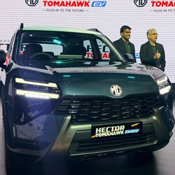 The MG Hector Tomahawk PHEV Exclusive offers most of the SUV’s key features while costing ₹2.10 lakh less than the Essence.