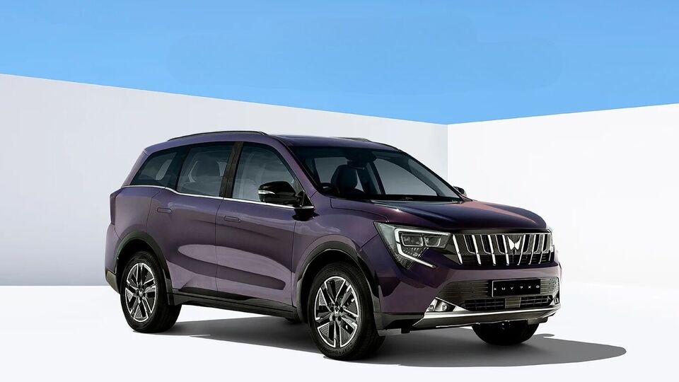 Mahindra XUV 7XO