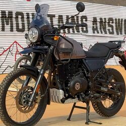 Royal Enfield Himalayan 440 comes powered by the same 443 cc LS440 engine that works on board the Royal Enfield Scram 440.
