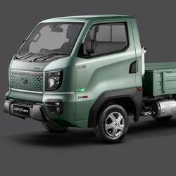 The new Mahindra Veero 1.1 XXL CNG gets a 1.1-tonne payload, 9.5-foot cargo deck and claimed 21.4km/kg efficiency, while the upgraded diesel model gains new infotainment, cruise control and additional iMAXX connectivity features.