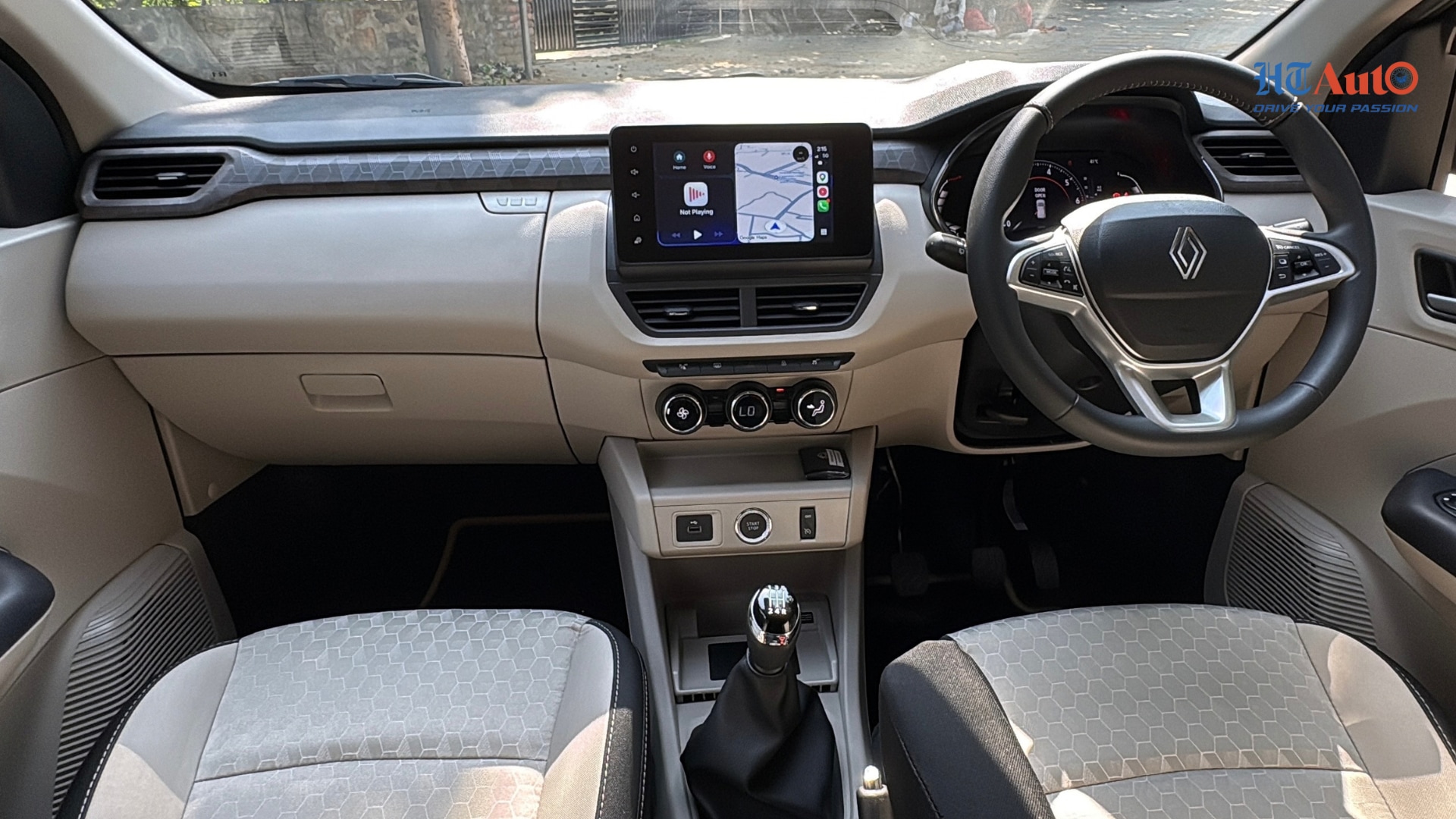 Renault Triber Turbo interior 