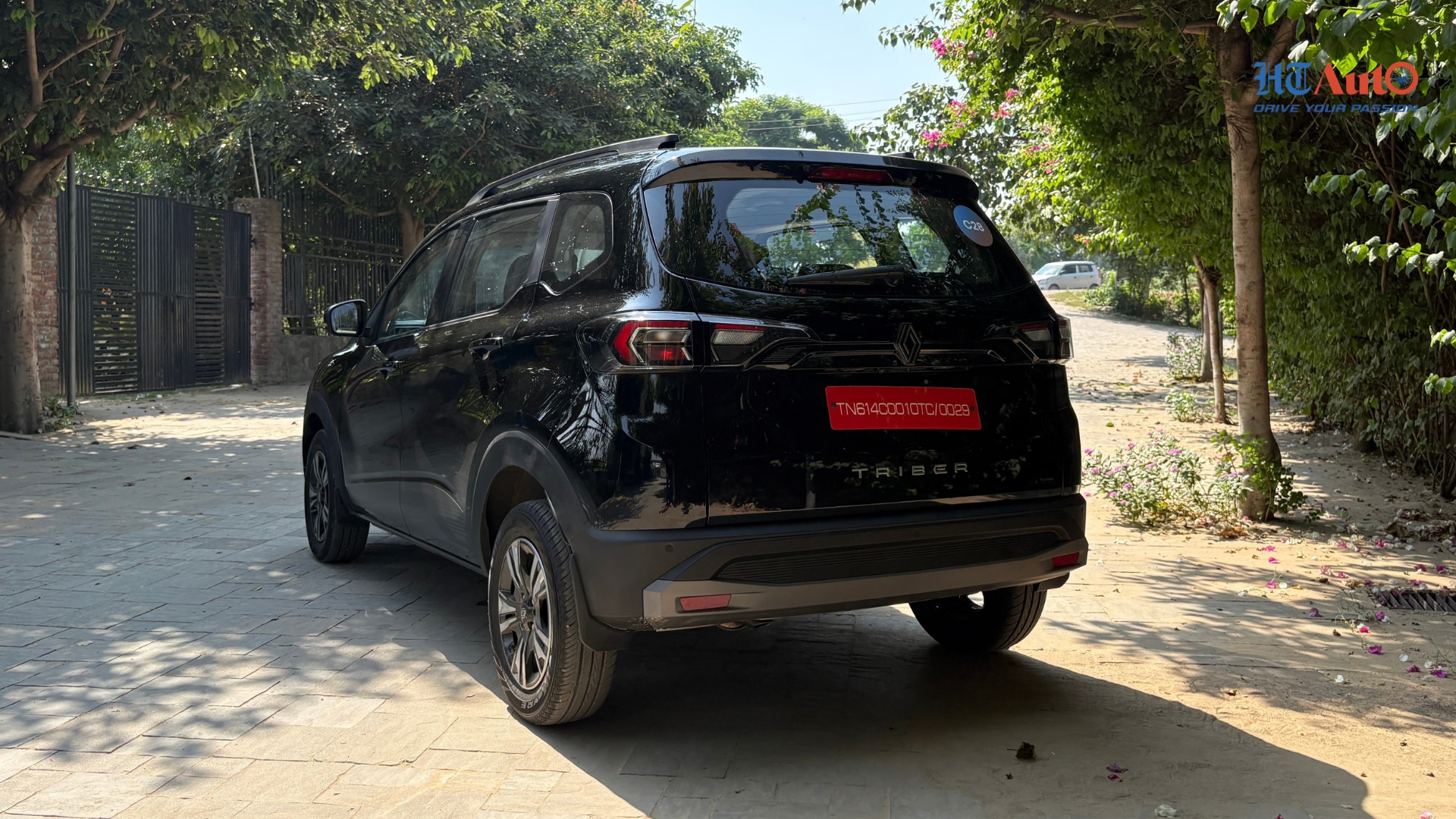 Renault triber turbo rear