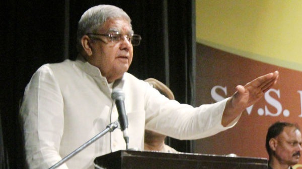 পশ্চিমবঙ্গের রাজ্যপাল জগদীপ ধনখড়। ফাইল ছবি পশ্চিমবঙ্গের রাজ্যপাল জগদীপ ধনখড়। ফাইল ছবি