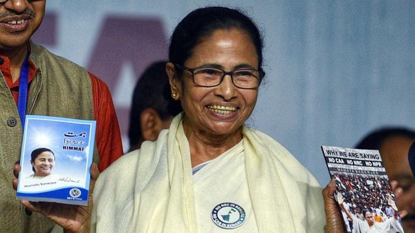 মমতা বন্দ্যোপাধ্যায়। ফাইল ছবি মমতা বন্দ্যোপাধ্যায়। ফাইল ছবি