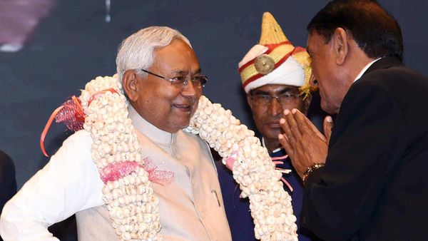 Bihar Chief Minister Nitish Kumar being garlanded during the Sahkarita Sammelan at Bapu Sabhagar in Patna on Sunday. (ANI Photo) Bihar Chief Minister Nitish Kumar being garlanded during the Sahkarita Sammelan at Bapu Sabhagar in Patna on Sunday. (ANI Photo)