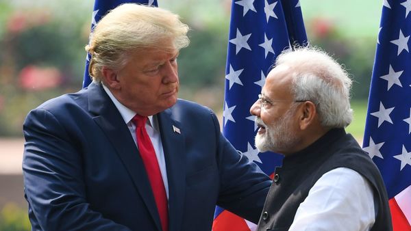 হায়দরাবাদ হাউসে মোদী ও ট্রাম্প (ছবি সৌজন্য এএফপি) হায়দরাবাদ হাউসে মোদী ও ট্রাম্প (ছবি সৌজন্য এএফপি)