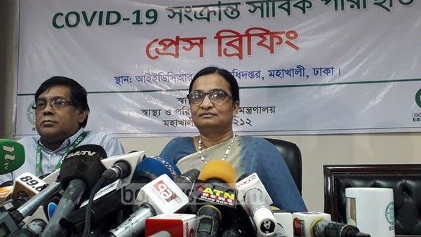 মিরজাদি সাবরিনা ফ্লোরা। ফাইল ছবি মিরজাদি সাবরিনা ফ্লোরা। ফাইল ছবি