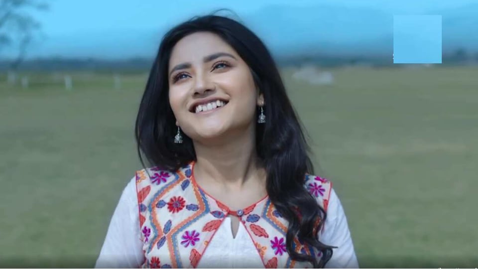 তিতলি'র স্বপ্ন উড়ানের গল্প: জানুন নামভূমিকায় কে এই নবাগতা? - Model Madhupriya Chowdhury to play the titular role in Star Jalsha's upcoming show 'Titli', Bangla News