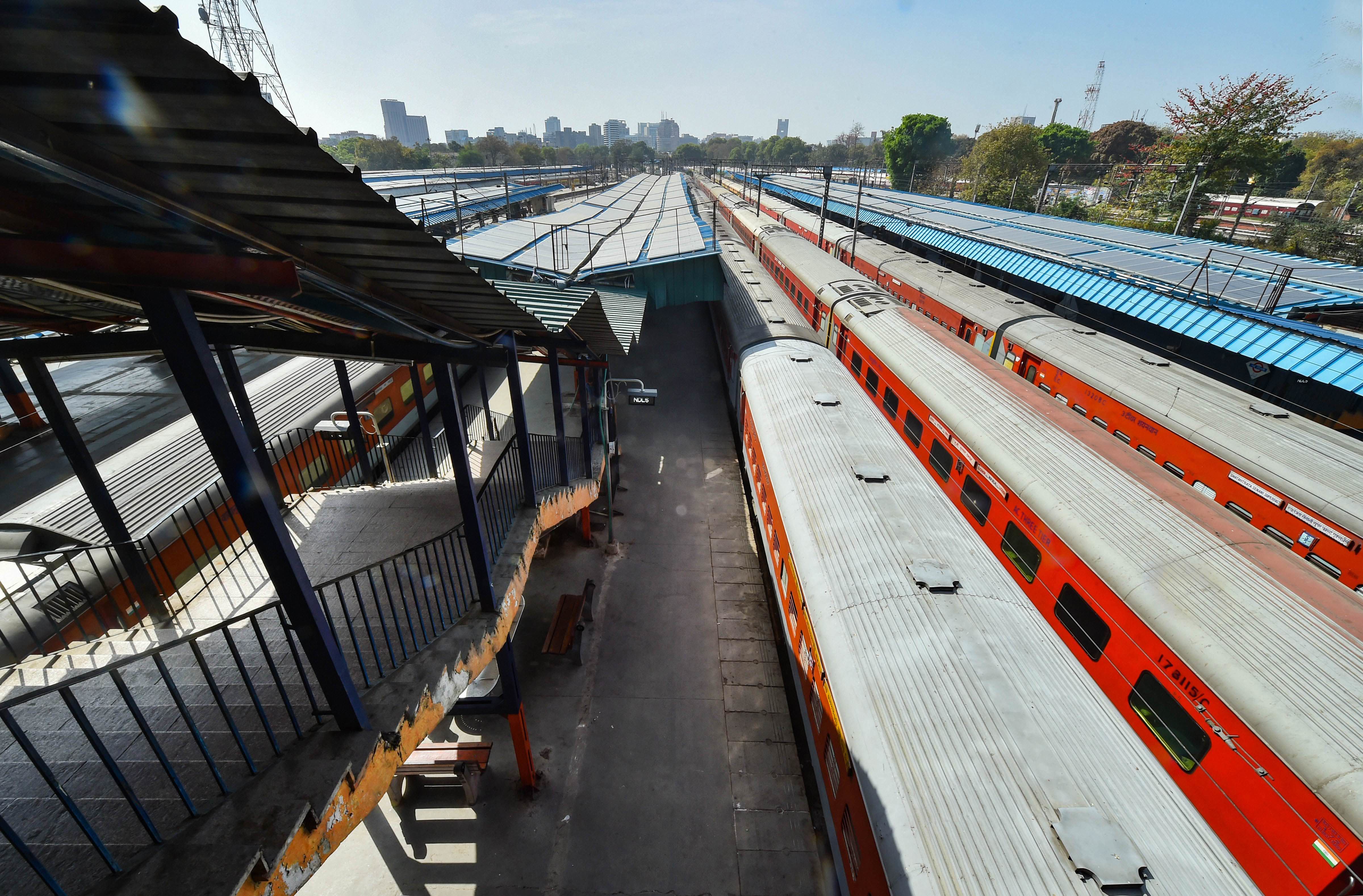 インド国鉄は5月12日から旅客列車の運行を開始します。 ただし、最初は15組の列車が走ります。 （画像提供、提供PTI）