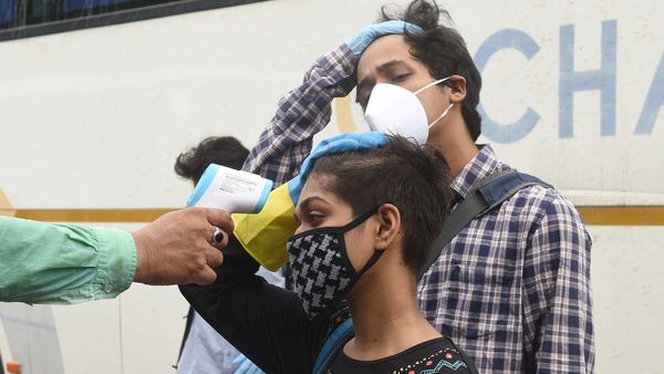 কলকাতার চিত্র (PTI) কলকাতার চিত্র (PTI)