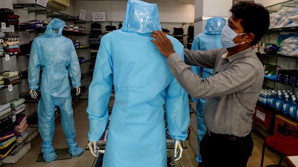 চেন্নাইয়ের ছবি (AFP) চেন্নাইয়ের ছবি (AFP)