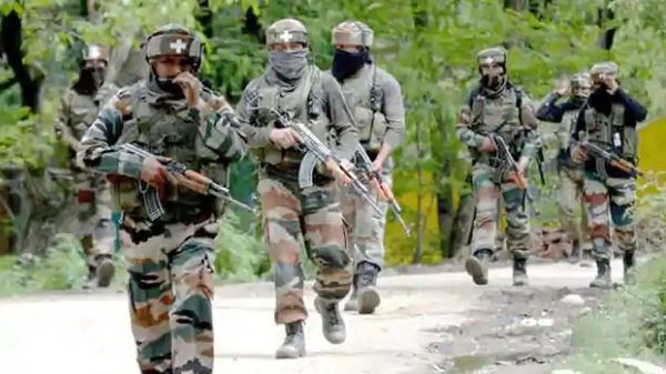 ভারতীয় সেনার প্রত্যাঘাতে বড়সড় ক্ষতি হল পাকিস্তান সেনাবাহিনীর। ভারতীয় সেনার প্রত্যাঘাতে বড়সড় ক্ষতি হল পাকিস্তান সেনাবাহিনীর।
