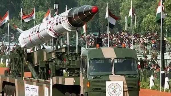ভারতের হাতে ১৫০ টি পরমাণু অস্ত্র রয়েছে (ফাইল ছবি, সৌজন্য হিন্দুস্তান টাইমস) ভারতের হাতে ১৫০ টি পরমাণু অস্ত্র রয়েছে (ফাইল ছবি, সৌজন্য হিন্দুস্তান টাইমস)