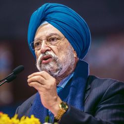 হরদীপ পুরী (MINT_PRINT)