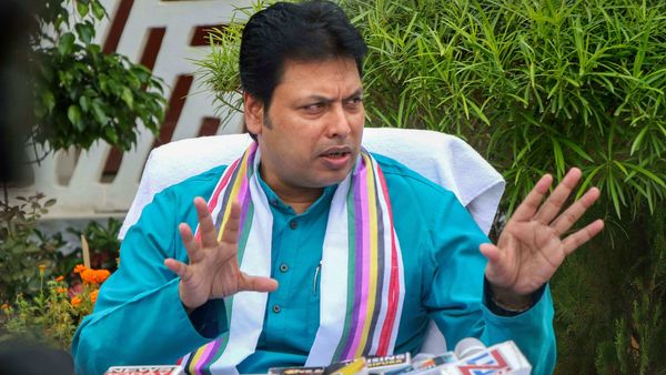 বিপ্লব দেব (ফাইল ছবি, সৌজন্য পিটিআই) বিপ্লব দেব (ফাইল ছবি, সৌজন্য পিটিআই)