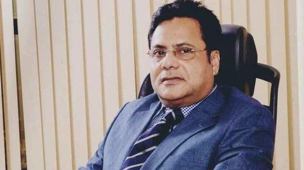 সেনকো গোল্ড অ্যান্ড ডায়মন্ডসের কর্ণধার শংকর সেন (ছবি সৌজন্য সংগৃহীত) সেনকো গোল্ড অ্যান্ড ডায়মন্ডসের কর্ণধার শংকর সেন (ছবি সৌজন্য সংগৃহীত)