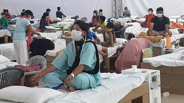 করোনা রোগীদের যোগাভ্যাস করোনা রোগীদের যোগাভ্যাস