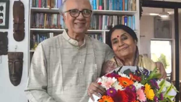 এবার করোনার কবলে রামেন্দু মজুমদার ও ফেরদৌসী (ছবি-সংগৃহীত) এবার করোনার কবলে রামেন্দু মজুমদার ও ফেরদৌসী (ছবি-সংগৃহীত)