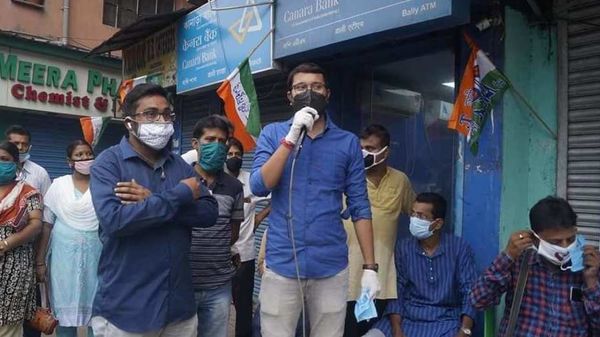 তৃণমূল কংগ্রেসের মুখপাত্র দেবাংশু ভট্টাচার্য (ফাইল ছবি, সৌজন্য ফেসবুক) তৃণমূল কংগ্রেসের মুখপাত্র দেবাংশু ভট্টাচার্য (ফাইল ছবি, সৌজন্য ফেসবুক)