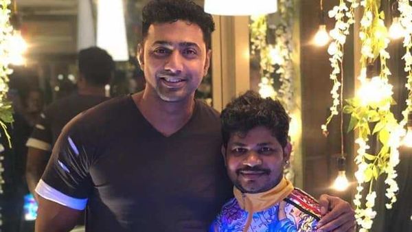 করোনা মুক্ত দেবের হাউজ ম্যানেজার (ছবি-ফেসবুক) করোনা মুক্ত দেবের হাউজ ম্যানেজার (ছবি-ফেসবুক)