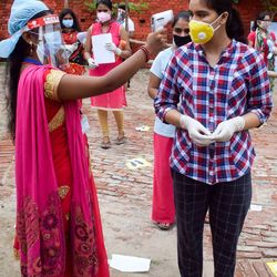 চলছে নিট পরীক্ষা (PTI)