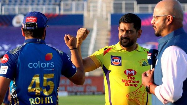 প্রথম ম্যাচের শুরুতে (PTI) প্রথম ম্যাচের শুরুতে (PTI)