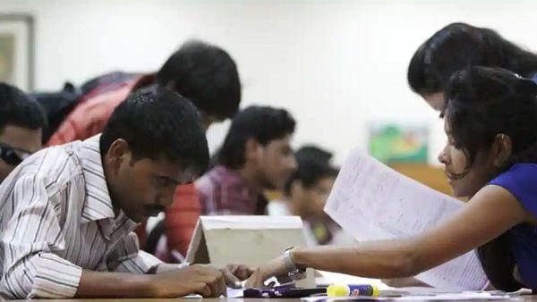 ত্রিপুরার কলেজে শিক্ষার্থীদের ভর্তি প্রক্রিয়া ২৫ সেপ্টেম্বর থেকে ৩০ সেপ্টেম্বর পর্যন্ত চলবে। ত্রিপুরার কলেজে শিক্ষার্থীদের ভর্তি প্রক্রিয়া ২৫ সেপ্টেম্বর থেকে ৩০ সেপ্টেম্বর পর্যন্ত চলবে।