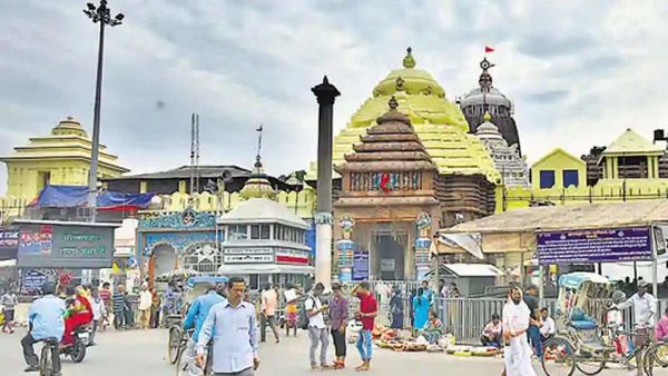 কোভিড সংক্রমণের জেরে পুরীর জগন্নাথ মন্দির সাধারণের জন্য খোলা সম্ভব হচ্ছে না, জানাল ওড়িশা সরকার। কোভিড সংক্রমণের জেরে পুরীর জগন্নাথ মন্দির সাধারণের জন্য খোলা সম্ভব হচ্ছে না, জানাল ওড়িশা সরকার।