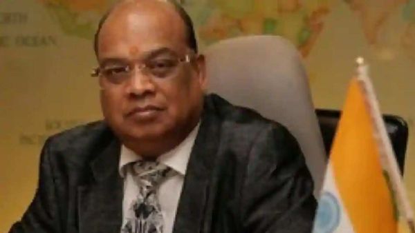 রোটোম্যাক গ্লোবাল প্রাইভেট লিমিটেড, তার কর্ণধার বিক্রম কোঠারি, তাঁর স্ত্রী সাধনা কোঠারি ও ছেলে রাহুল কোঠারির বিরুদ্ধে মামলা দায়ের করল সিবিআই। রোটোম্যাক গ্লোবাল প্রাইভেট লিমিটেড, তার কর্ণধার বিক্রম কোঠারি, তাঁর স্ত্রী সাধনা কোঠারি ও ছেলে রাহুল কোঠারির বিরুদ্ধে মামলা দায়ের করল সিবিআই।
