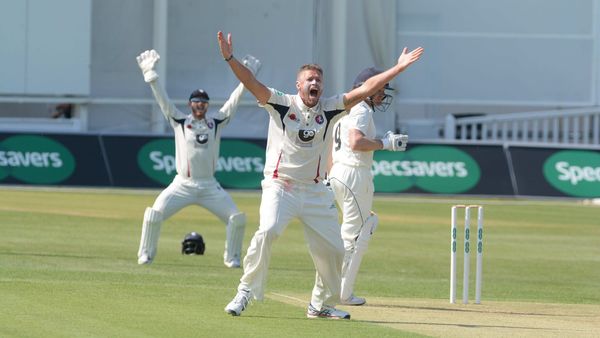 মিচ ক্লেডন (ফাইল ছবি, সৌজন্য টুইটার @KentCricket) মিচ ক্লেডন (ফাইল ছবি, সৌজন্য টুইটার @KentCricket)