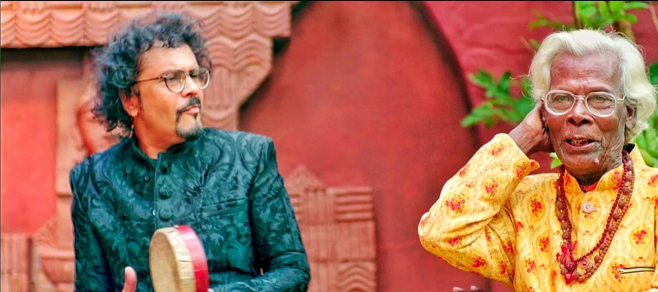 গেন্দা ফুলের প্রকৃত স্রষ্টা রতন কাহার ও বিক্রম ঘোষ (ছবি-ফেসবুক) গেন্দা ফুলের প্রকৃত স্রষ্টা রতন কাহার ও বিক্রম ঘোষ (ছবি-ফেসবুক)