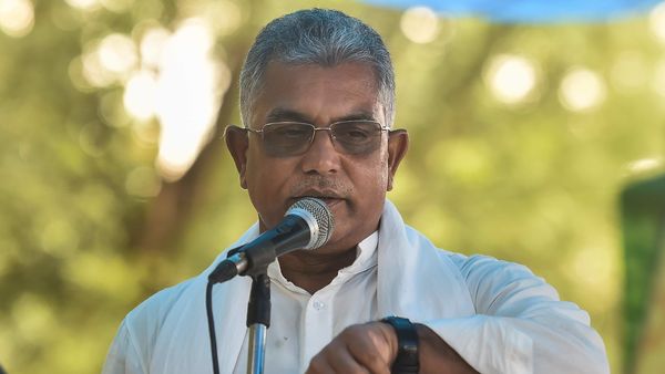 দিলীপ ঘোষ (ফাইল ছবি, সৌজন্য পিটিআই) দিলীপ ঘোষ (ফাইল ছবি, সৌজন্য পিটিআই)
