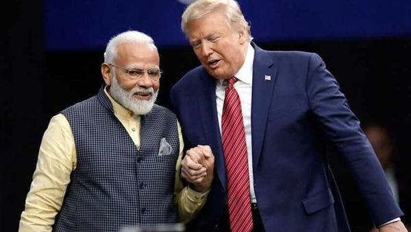 হাউডি মোদী'-তে মোদী ও ট্রাম্প (ফাইল ছবি, সৌজন্য পিটিআই) হাউডি মোদী'-তে মোদী ও ট্রাম্প (ফাইল ছবি, সৌজন্য পিটিআই)