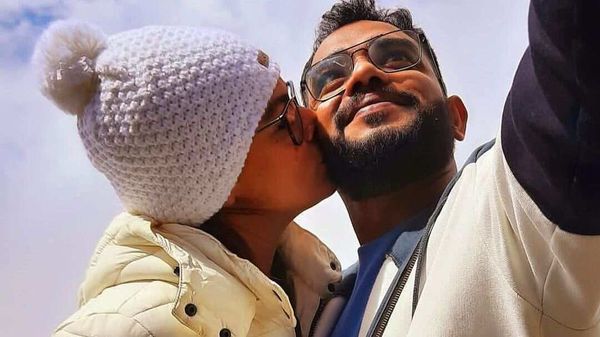 ইমন ও নীলাঞ্জন (ইনস্টাগ্রাম) ইমন ও নীলাঞ্জন (ইনস্টাগ্রাম)