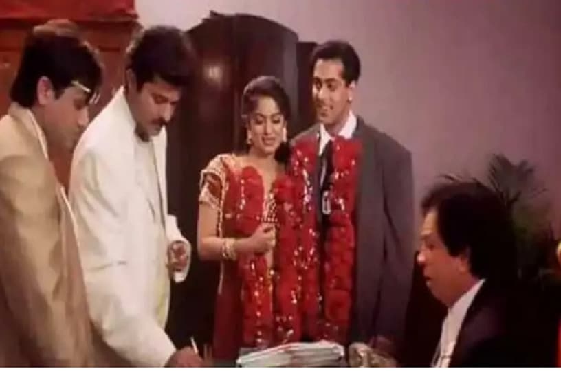 দিওয়ানা মস্তানার সেই দৃশ্য দিওয়ানা মস্তানার সেই দৃশ্য