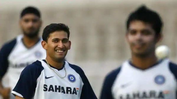 জাতীয় দলে থাকার সময় অজিত আগরকর। ছবি- টুইটার। জাতীয় দলে থাকার সময় অজিত আগরকর। ছবি- টুইটার।