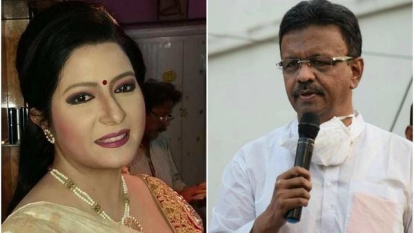 ‘উখাড়কে ফেক দো’ মন্তব্যে ফিরহাদকে নোটিস বৈশাখীর, ক্ষমা চাওয়ার দাবি। (ফাইল ছবি, সৌজন্য ফেসবুক) ‘উখাড়কে ফেক দো’ মন্তব্যে ফিরহাদকে নোটিস বৈশাখীর, ক্ষমা চাওয়ার দাবি। (ফাইল ছবি, সৌজন্য ফেসবুক)